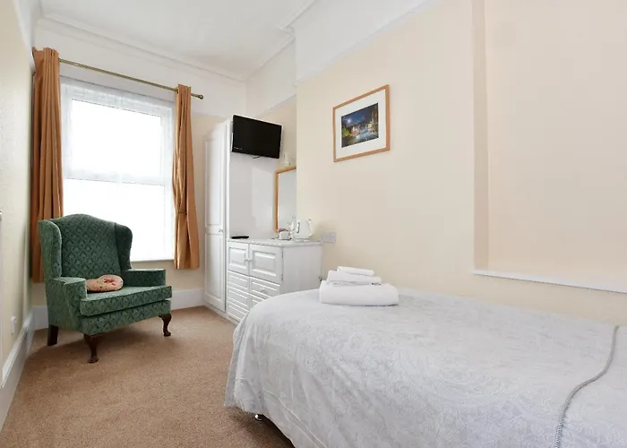 Grange Bank House Bed & Breakfast Shanklin